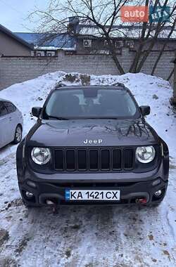Внедорожник / Кроссовер Jeep Renegade 2016 в Львове
