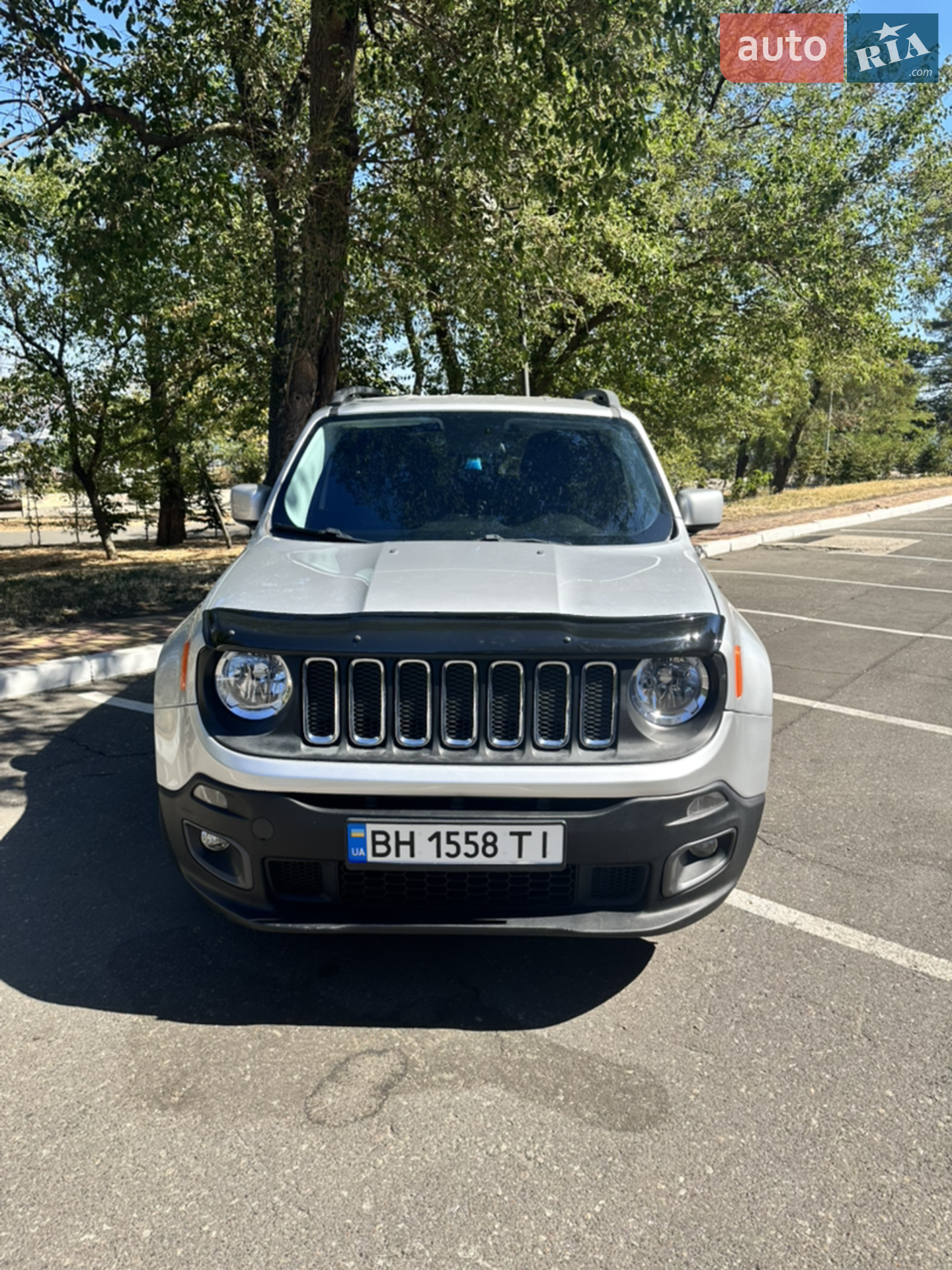 2016 Jeep Renegade - мініатюра 2