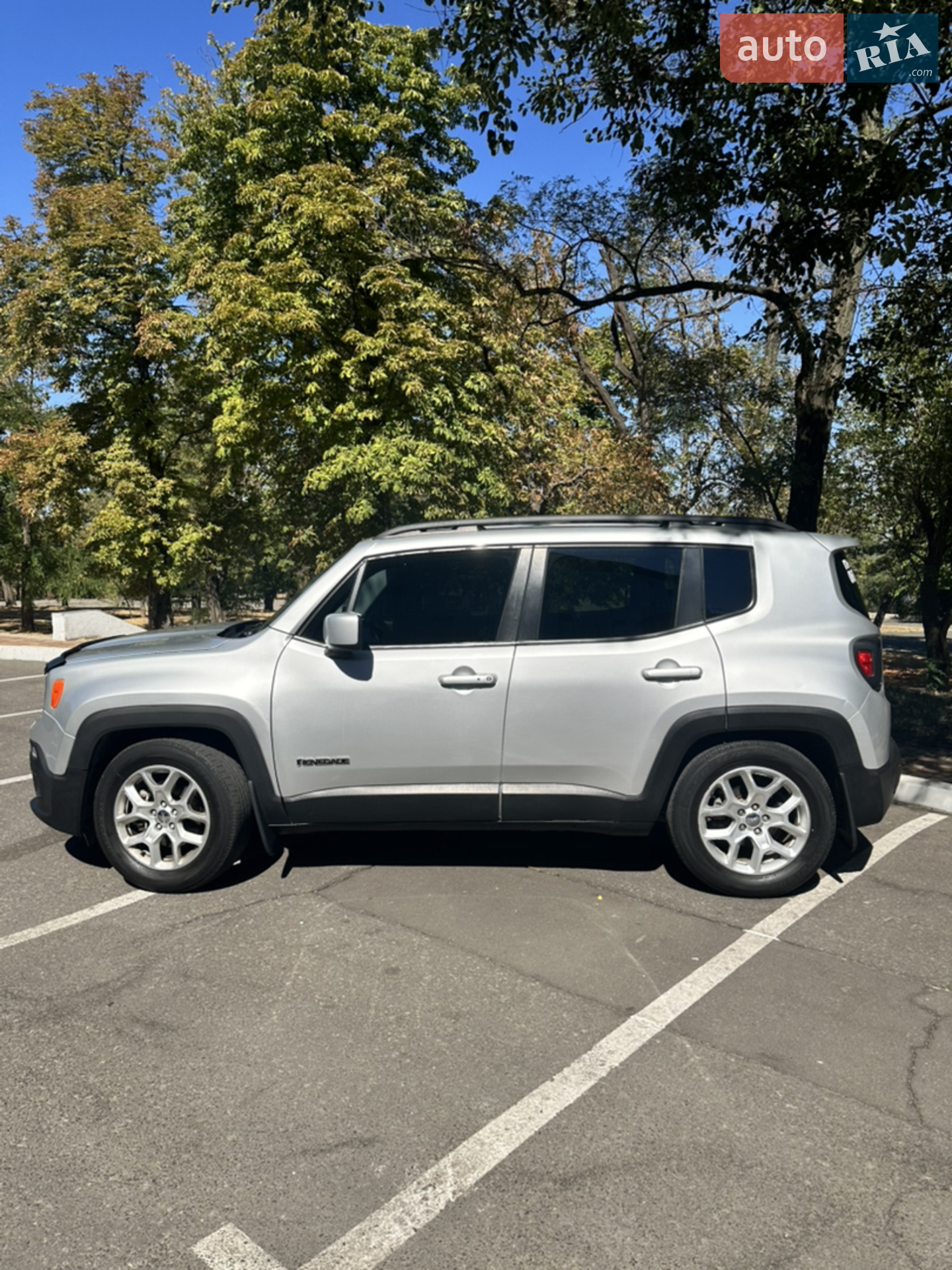 2016 Jeep Renegade - мініатюра 6