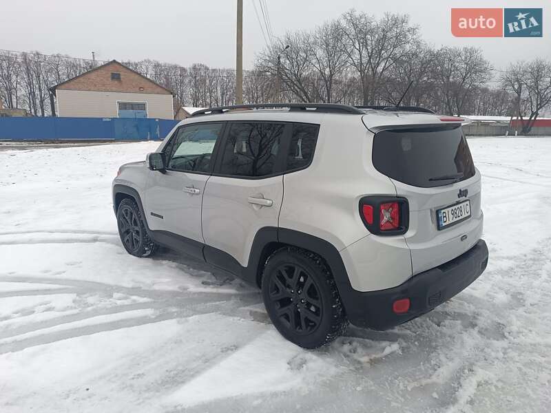 Внедорожник / Кроссовер Jeep Renegade 2017 в Полтаве