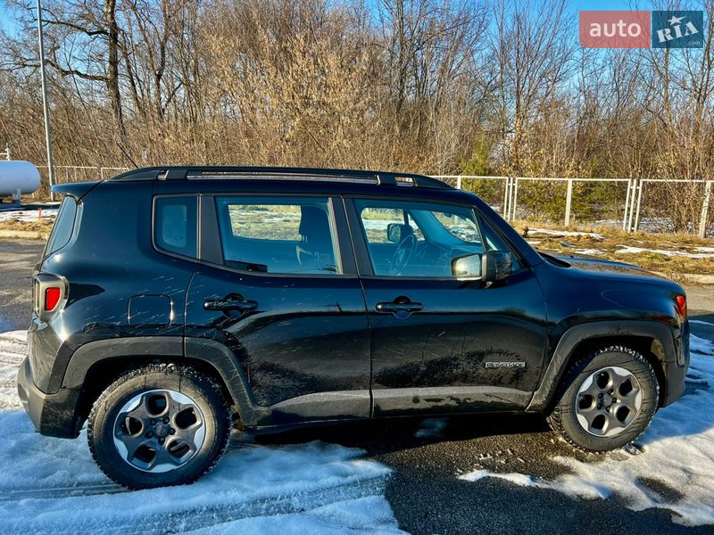 Внедорожник / Кроссовер Jeep Renegade 2016 в Бердичеве
