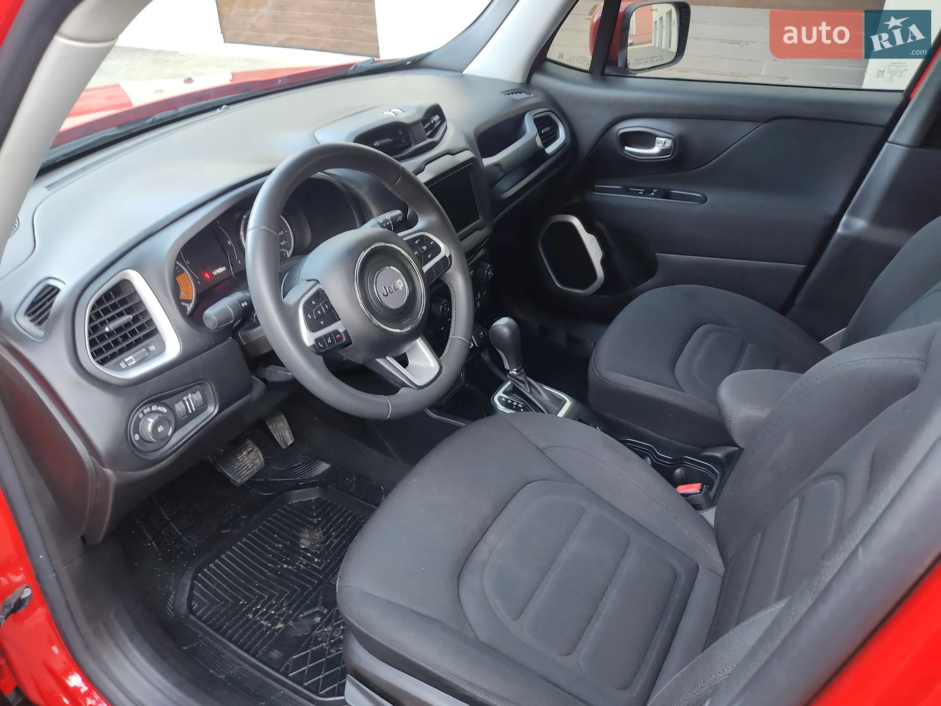 2019 Jeep Renegade - мініатюра 20