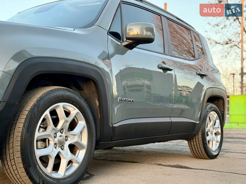 Внедорожник / Кроссовер Jeep Renegade 2018 в Лубнах