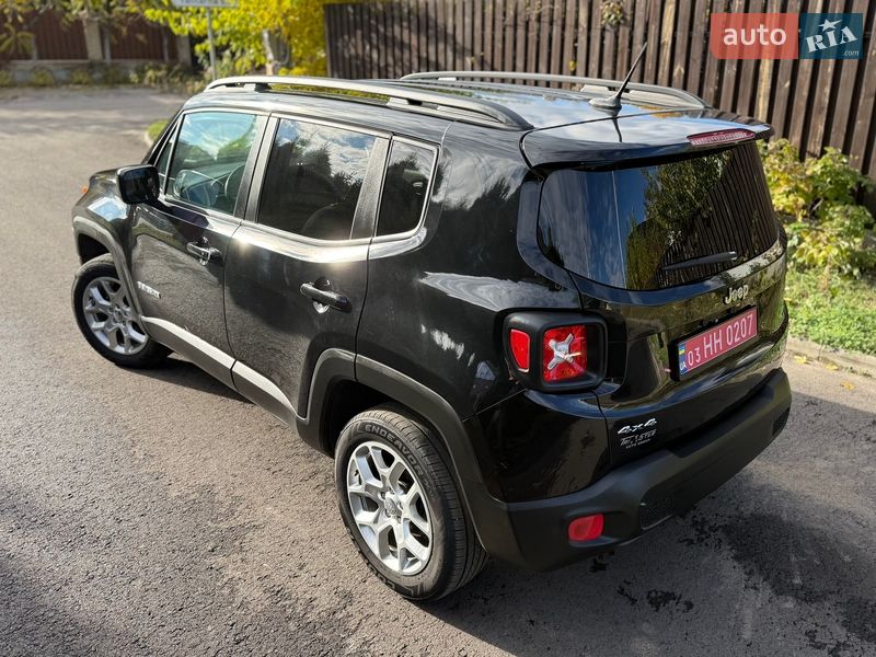 Внедорожник / Кроссовер Jeep Renegade 2016 в Киеве