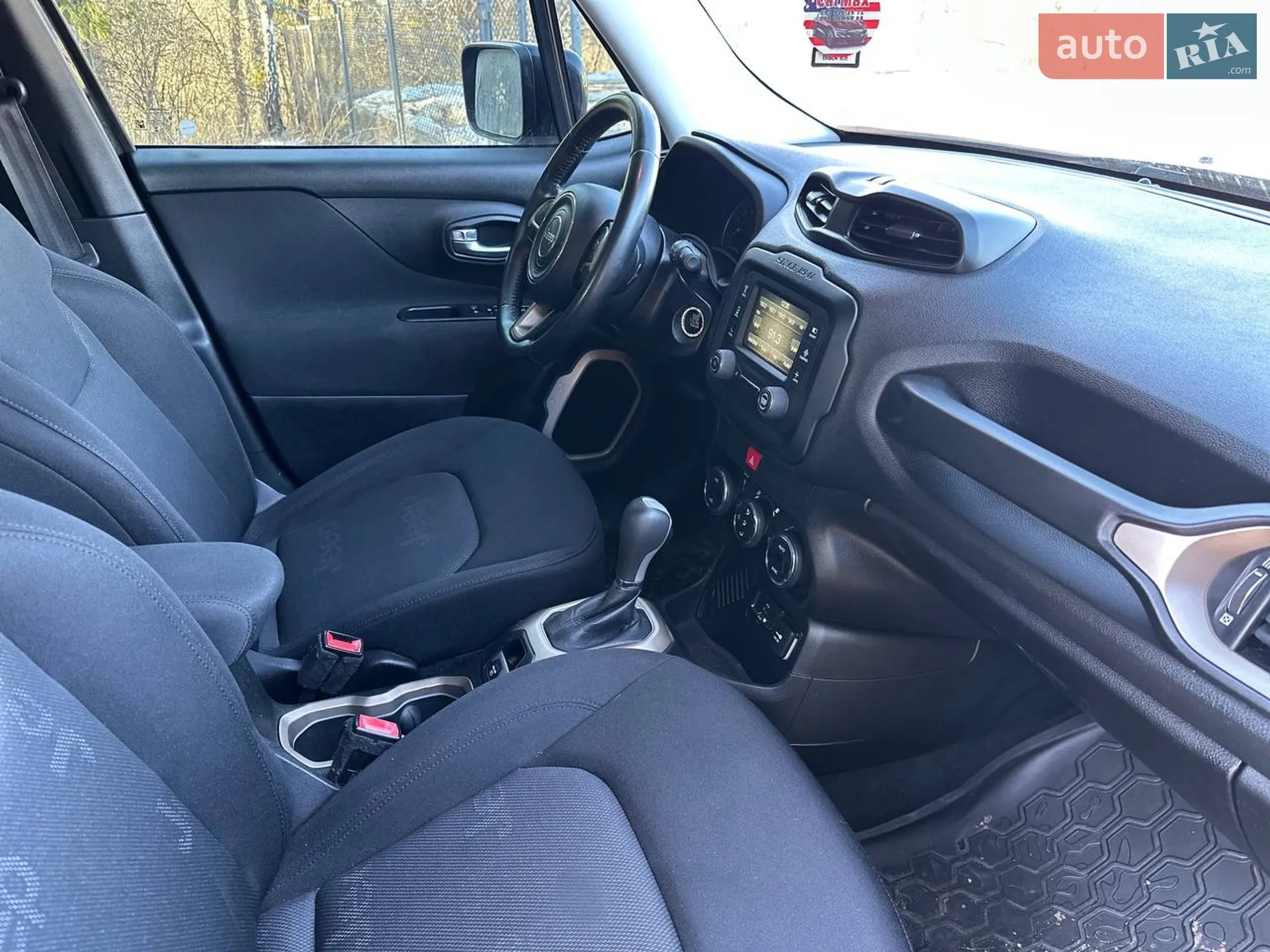 2017 Jeep Renegade - мініатюра 17