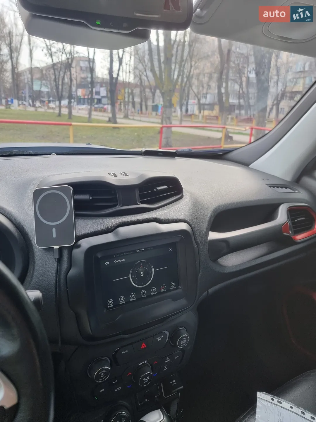 2018 Jeep Renegade - мініатюра 36
