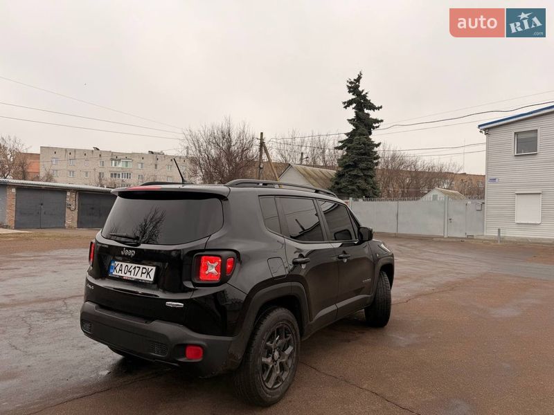 Внедорожник / Кроссовер Jeep Renegade 2016 в Прилуках