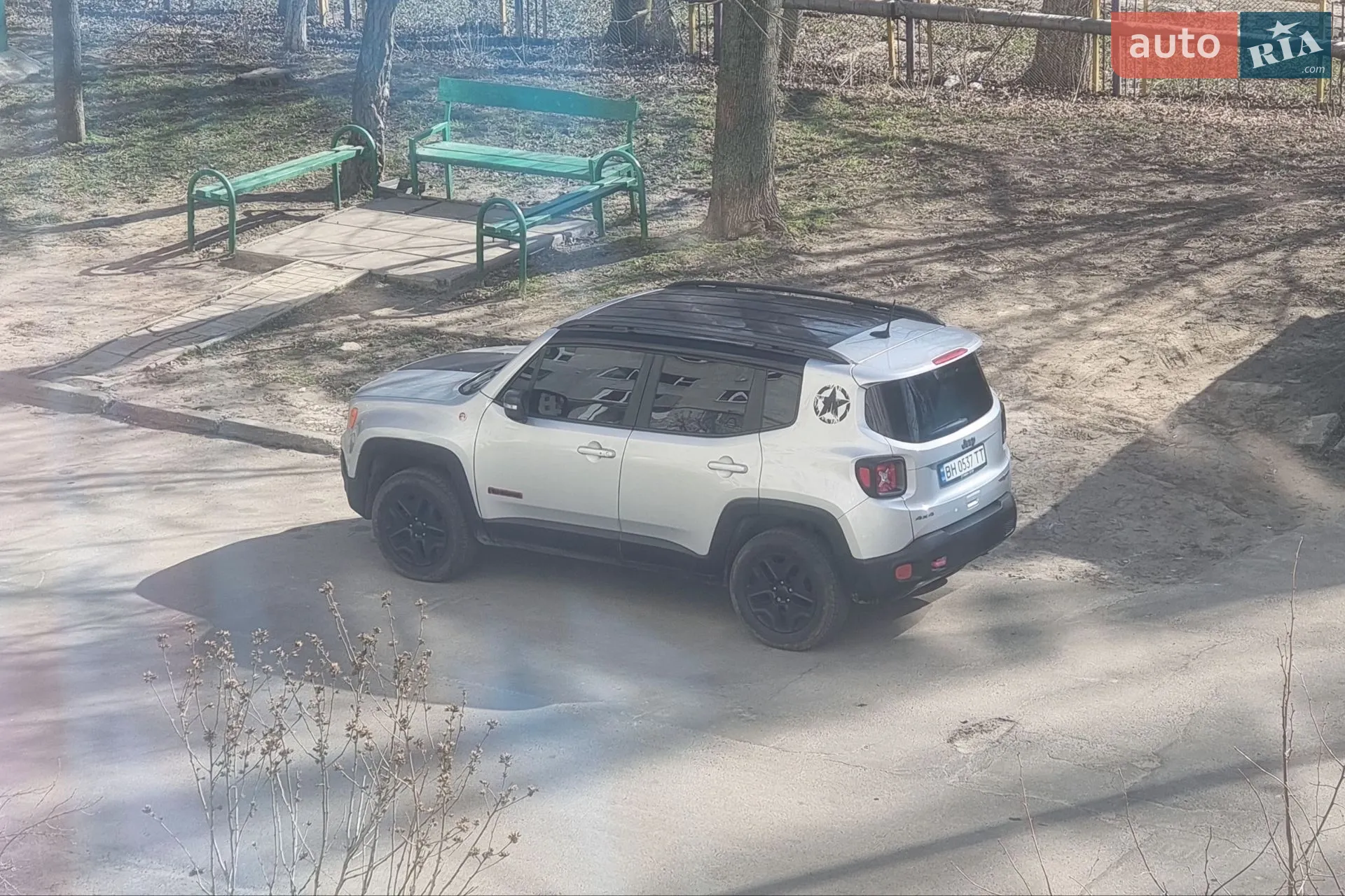 2018 Jeep Renegade - мініатюра 2