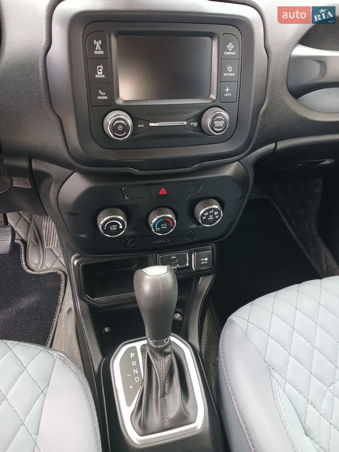 2019 Jeep Renegade - мініатюра 9