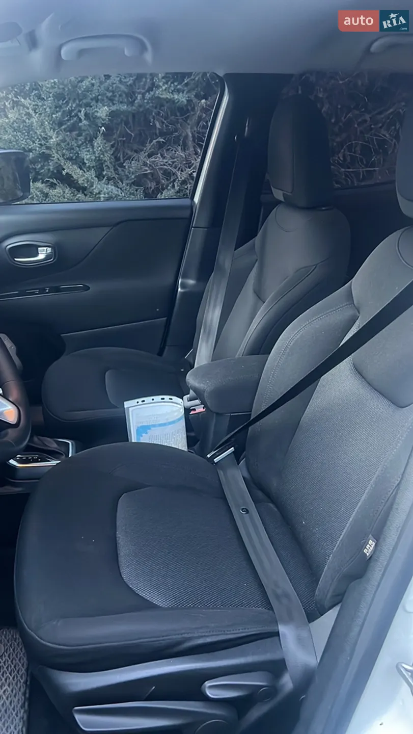 2018 Jeep Renegade - мініатюра 16