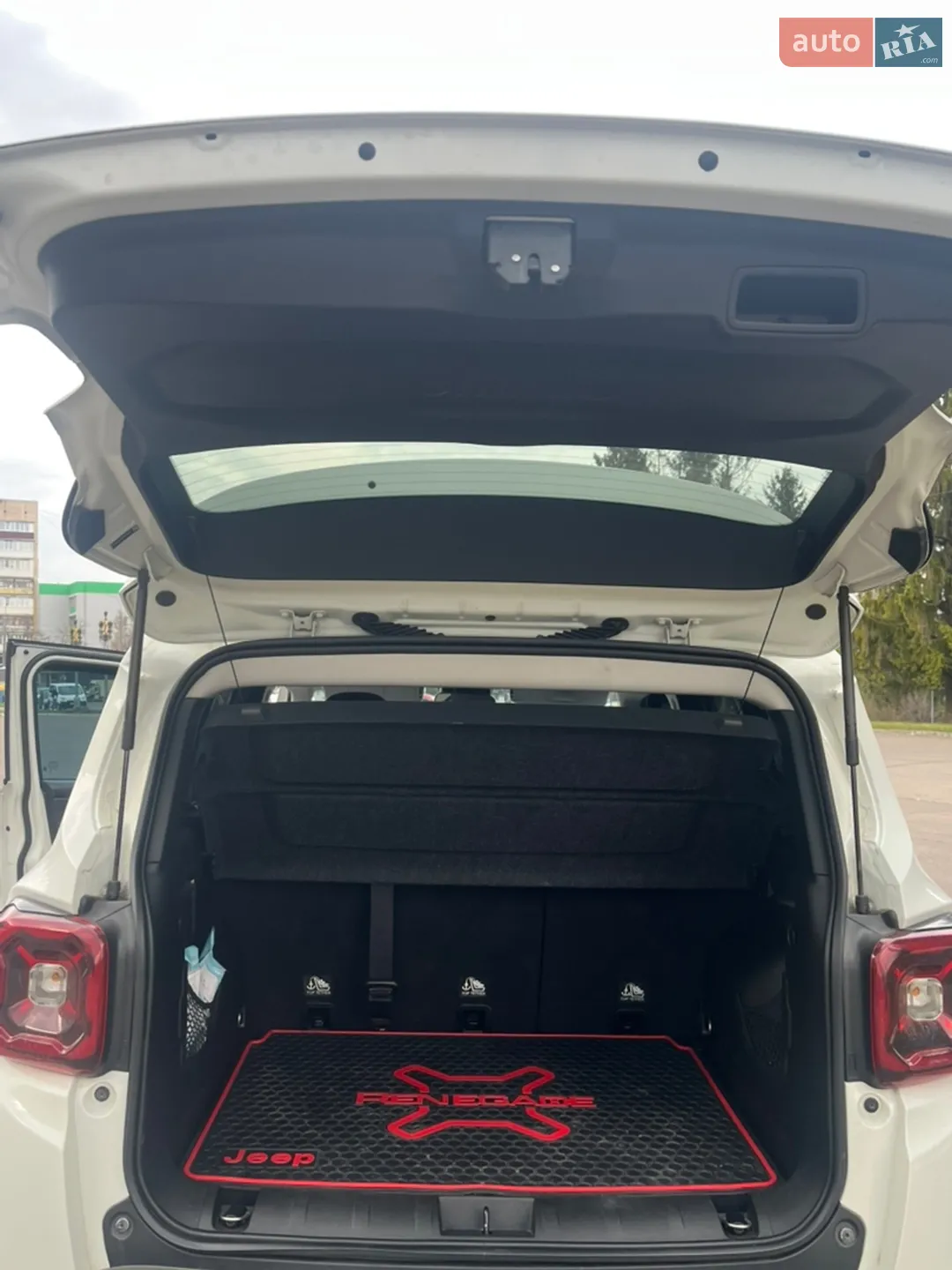 2018 Jeep Renegade - мініатюра 10