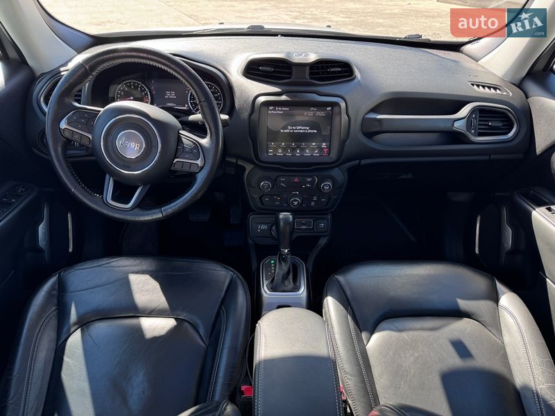 Внедорожник / Кроссовер Jeep Renegade 2017 в Киеве