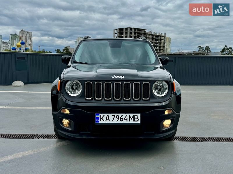 Внедорожник / Кроссовер Jeep Renegade 2016 в Киеве