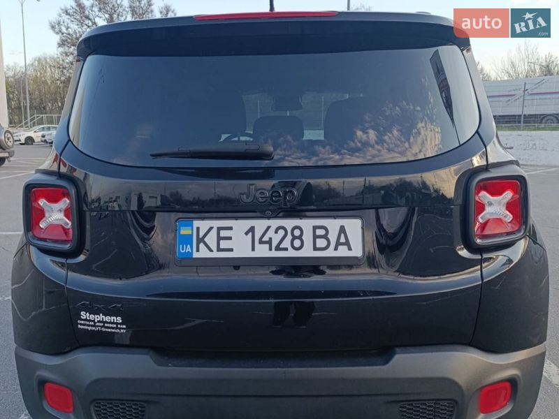 Позашляховик / Кросовер Jeep Renegade 2017 в Дніпрі