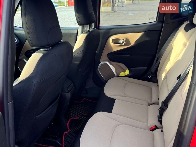 Внедорожник / Кроссовер Jeep Renegade 2016 в Одессе фото 7 Внедорожник / Кроссовер Jeep Renegade 2016 в Одессе