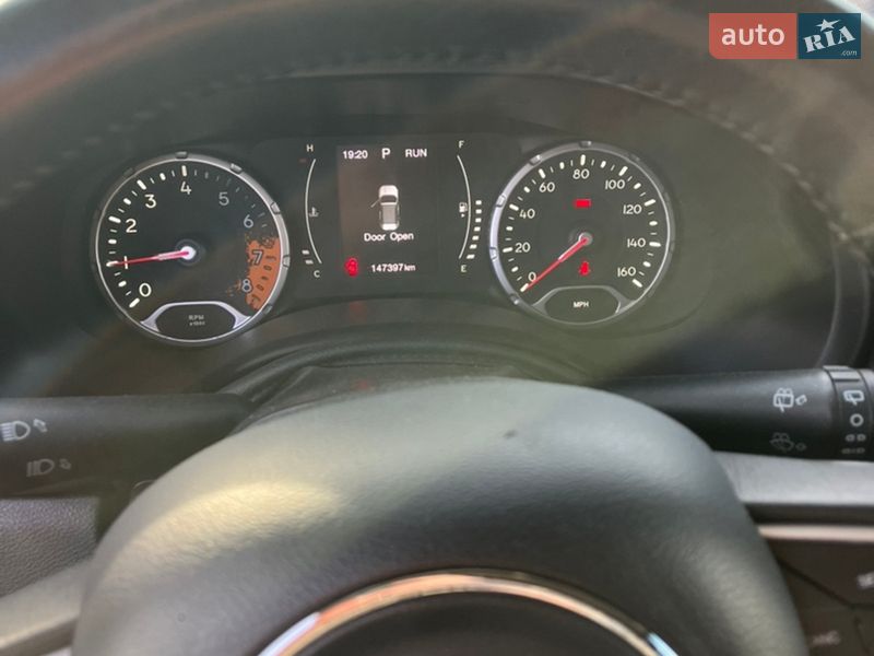 Внедорожник / Кроссовер Jeep Renegade 2016 в Одессе фото 8 Внедорожник / Кроссовер Jeep Renegade 2016 в Одессе