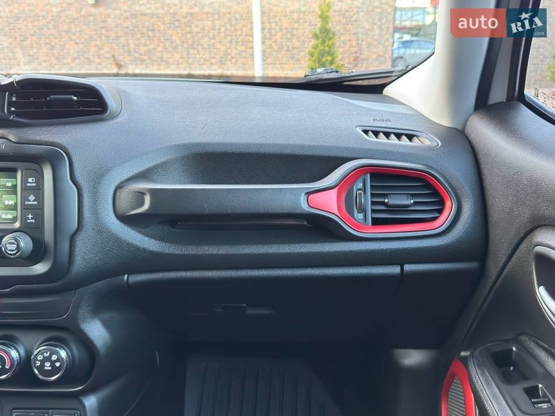 Внедорожник / Кроссовер Jeep Renegade 2015 в Одессе фото 44 Внедорожник / Кроссовер Jeep Renegade 2015 в Одессе