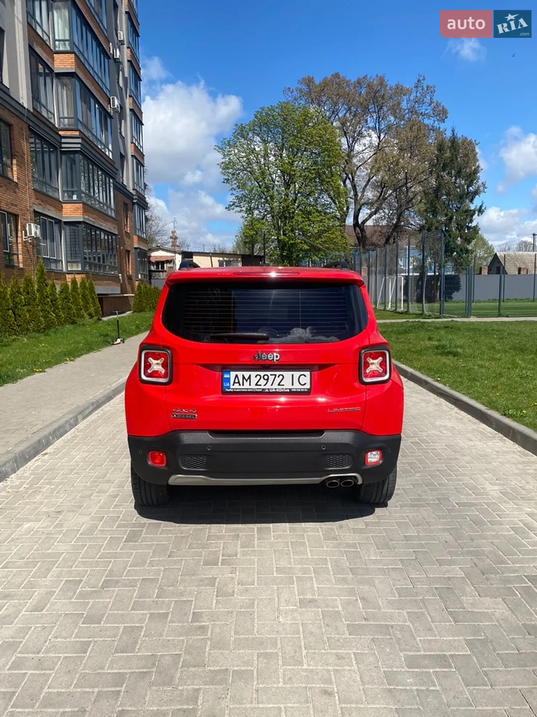 2015 Jeep Renegade - мініатюра 10