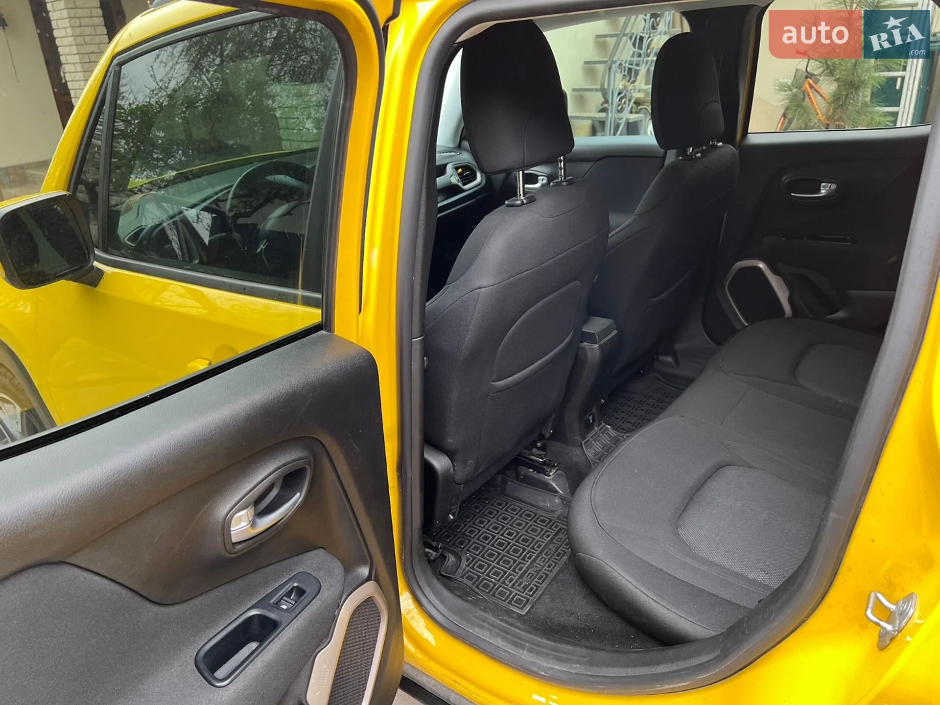 2017 Jeep Renegade - мініатюра 9
