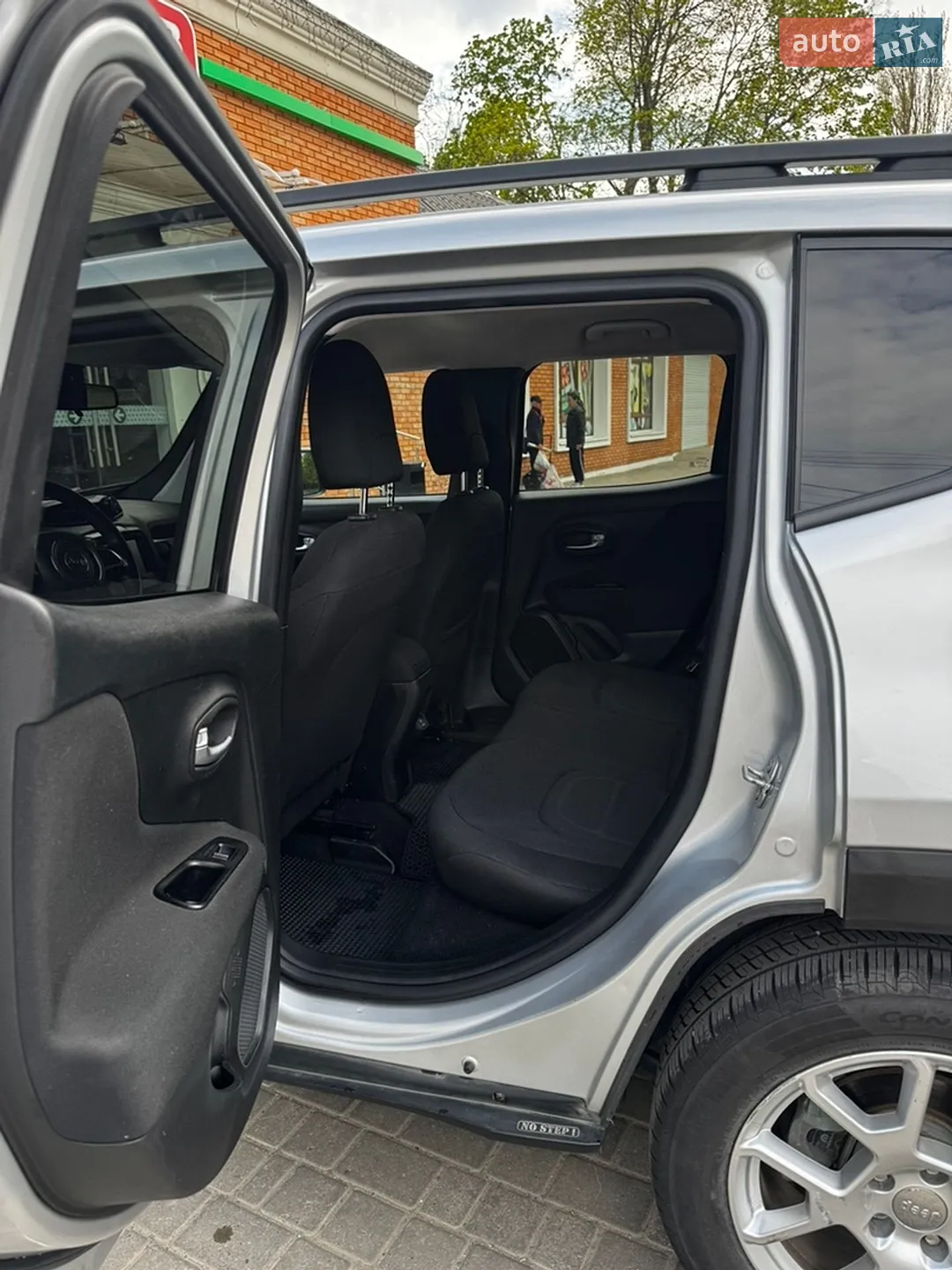 2019 Jeep Renegade - мініатюра 7