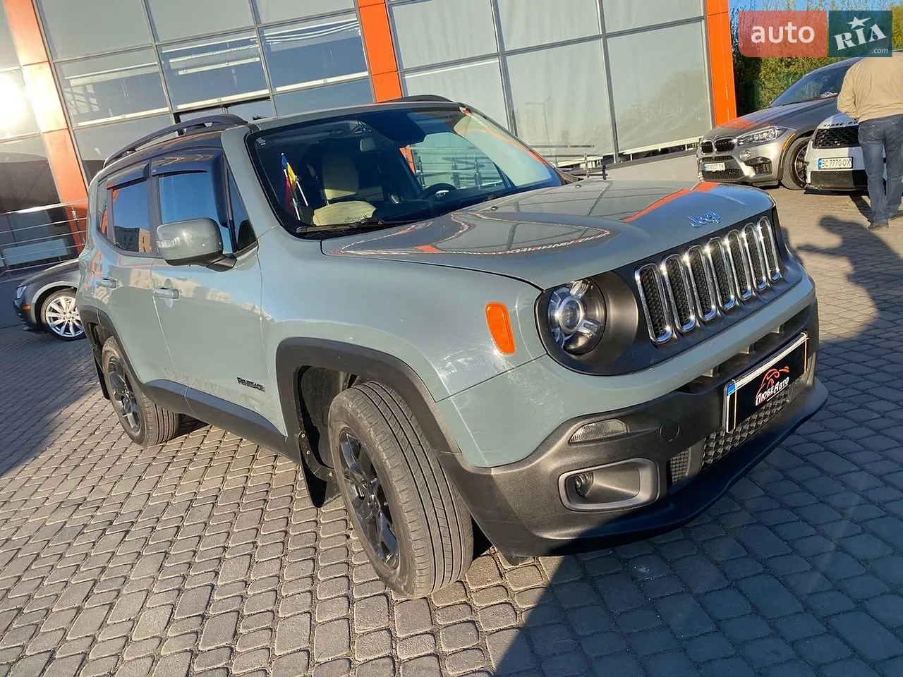 2017 Jeep Renegade - мініатюра 32