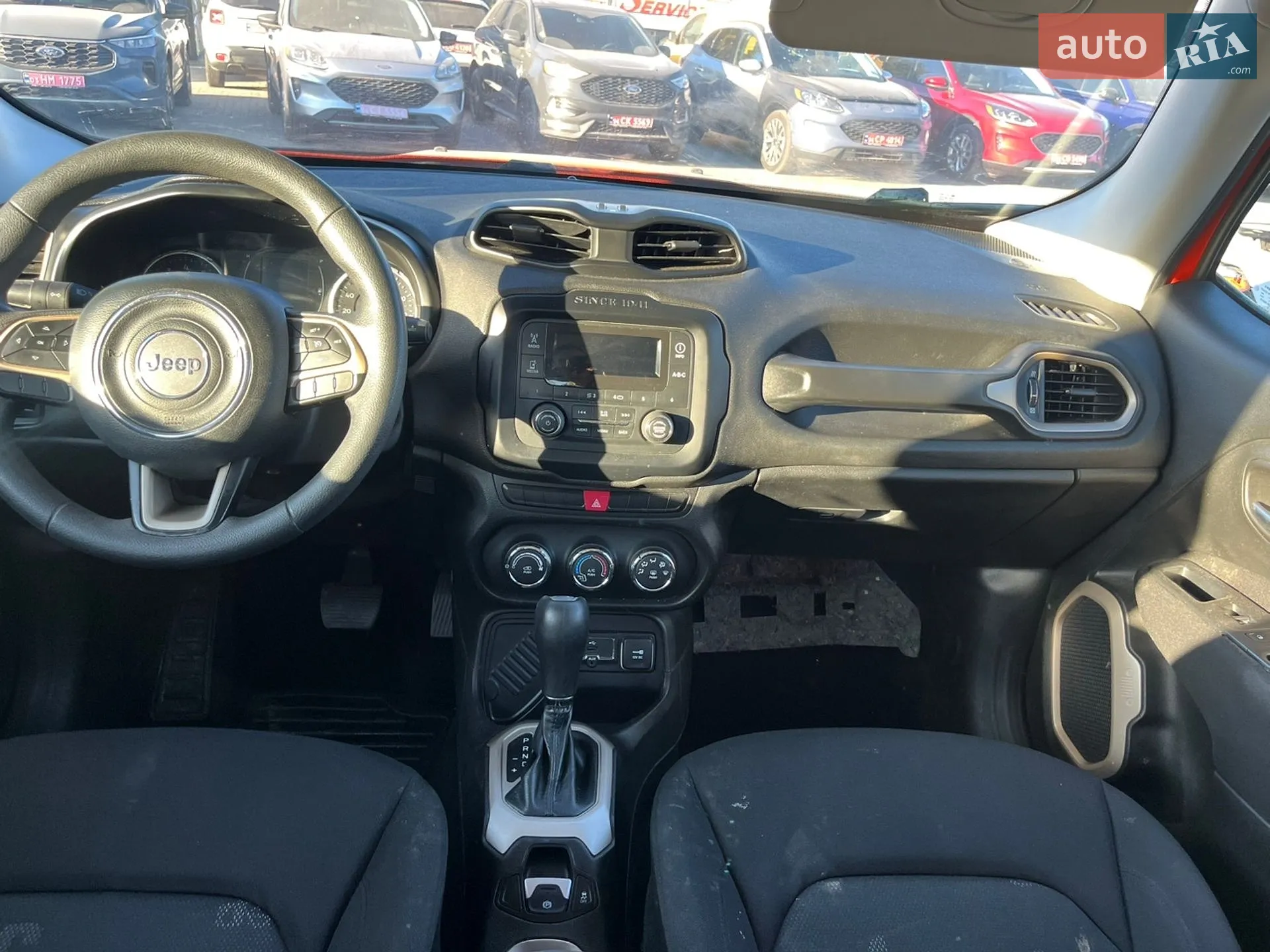 2015 Jeep Renegade - мініатюра 15