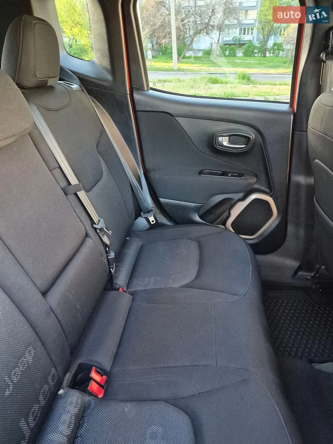 2015 Jeep Renegade - мініатюра 9