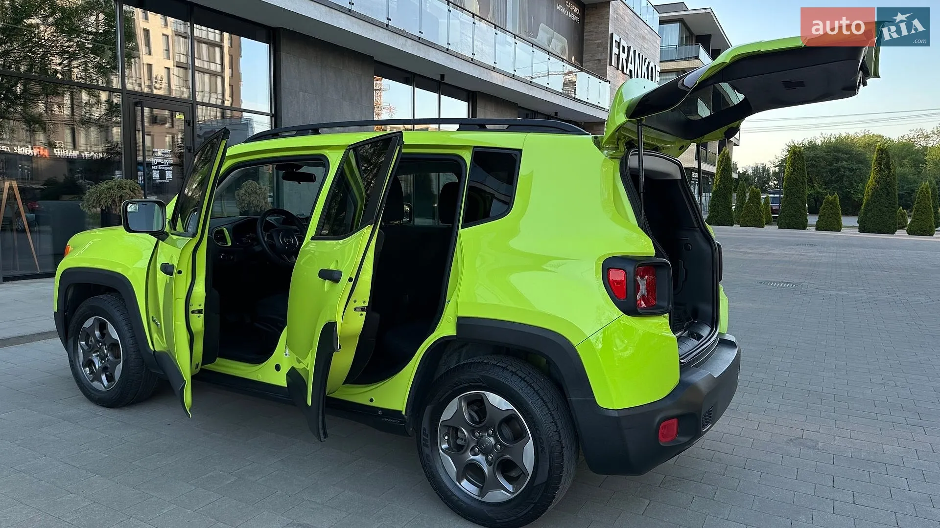 2017 Jeep Renegade - мініатюра 14