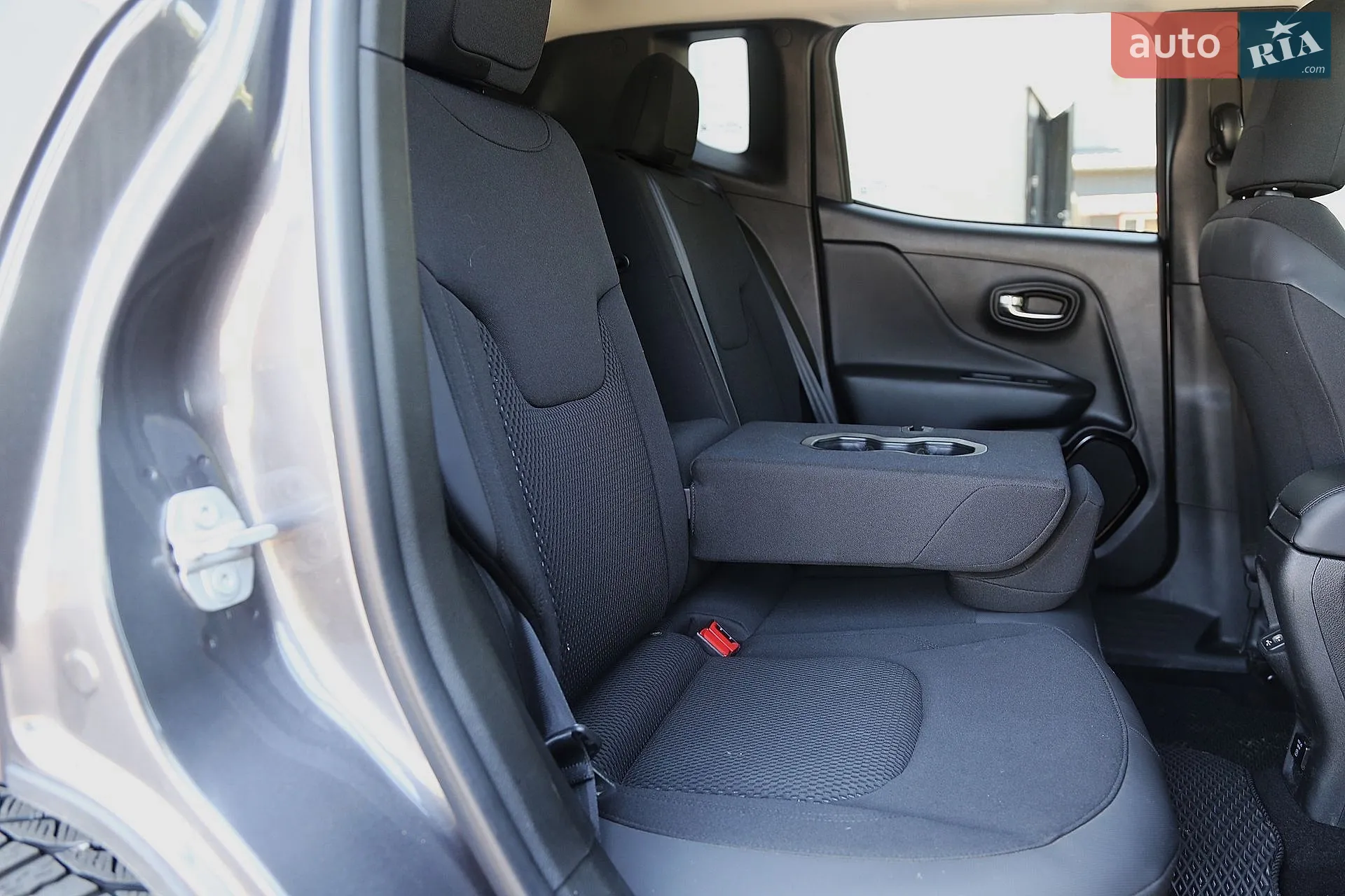2018 Jeep Renegade - мініатюра 11