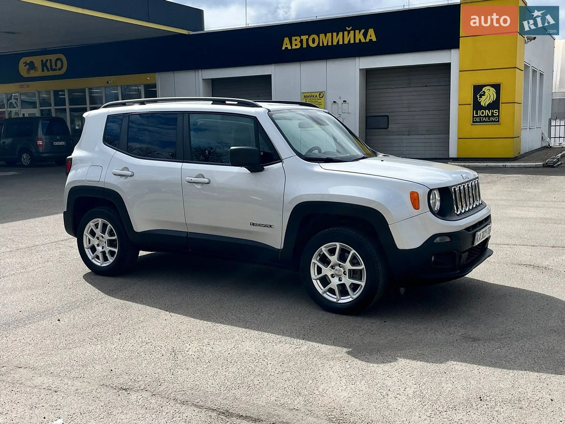 2020 Jeep Renegade - мініатюра 4