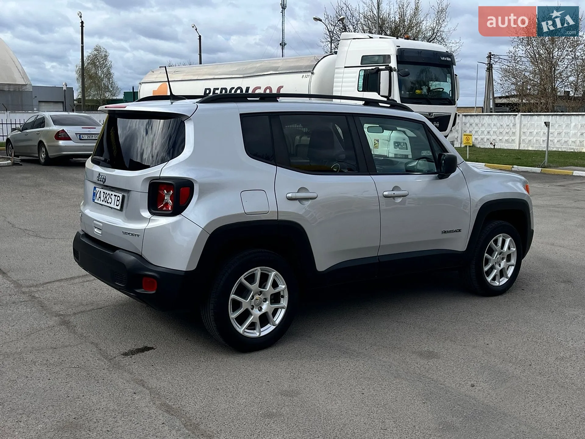 2020 Jeep Renegade - мініатюра 31