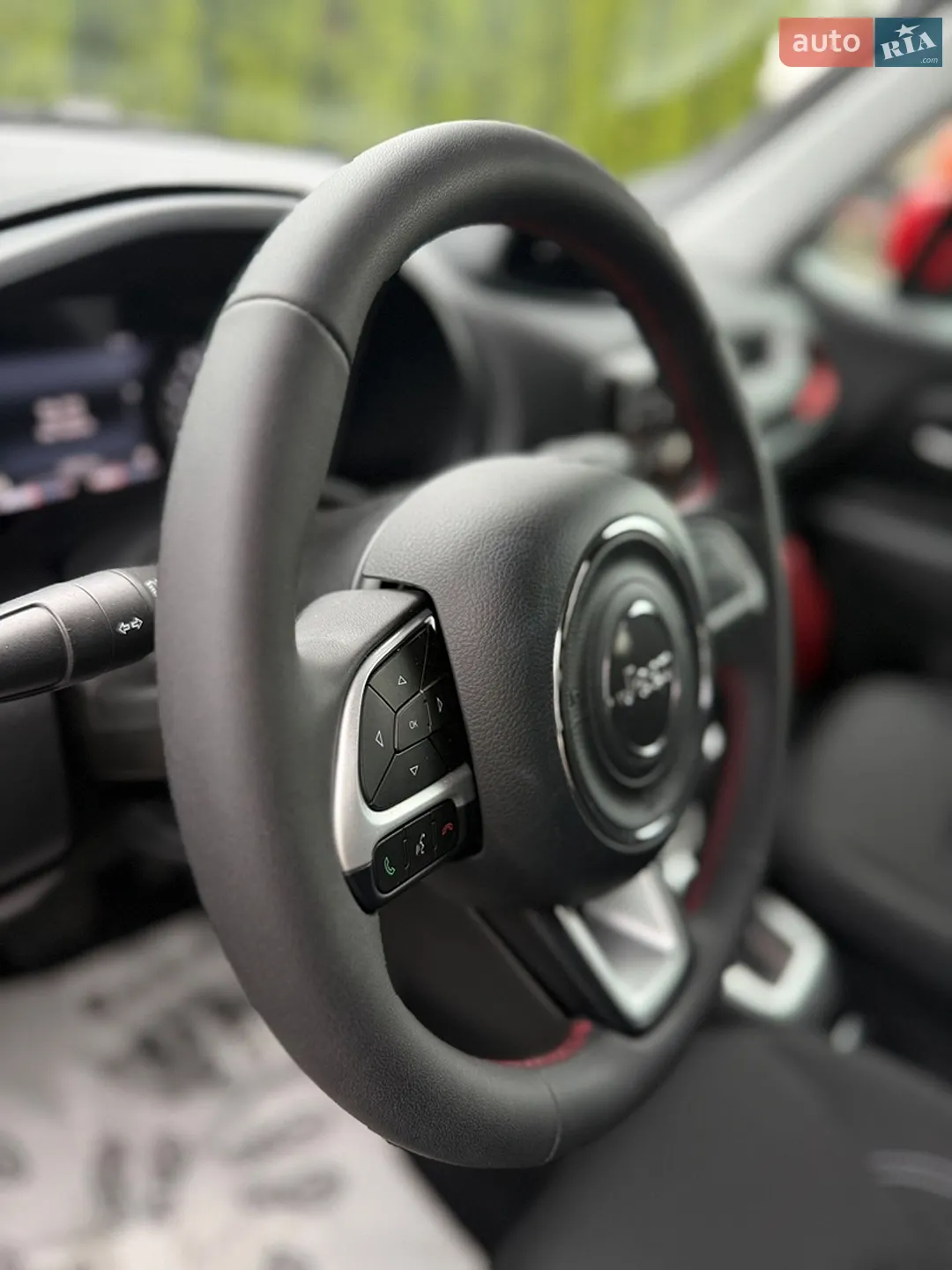2023 Jeep Renegade - мініатюра 23