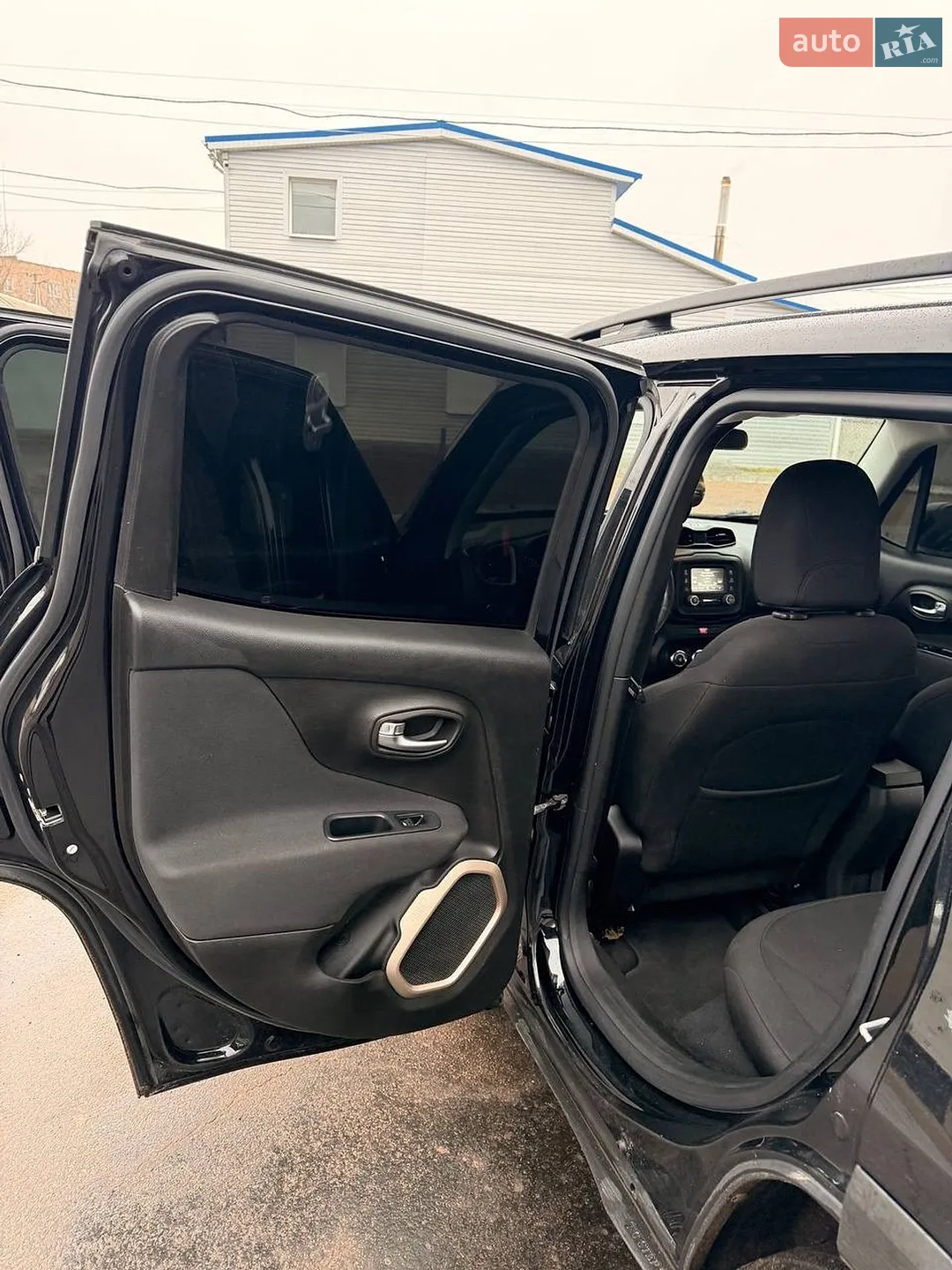 2016 Jeep Renegade - мініатюра 19