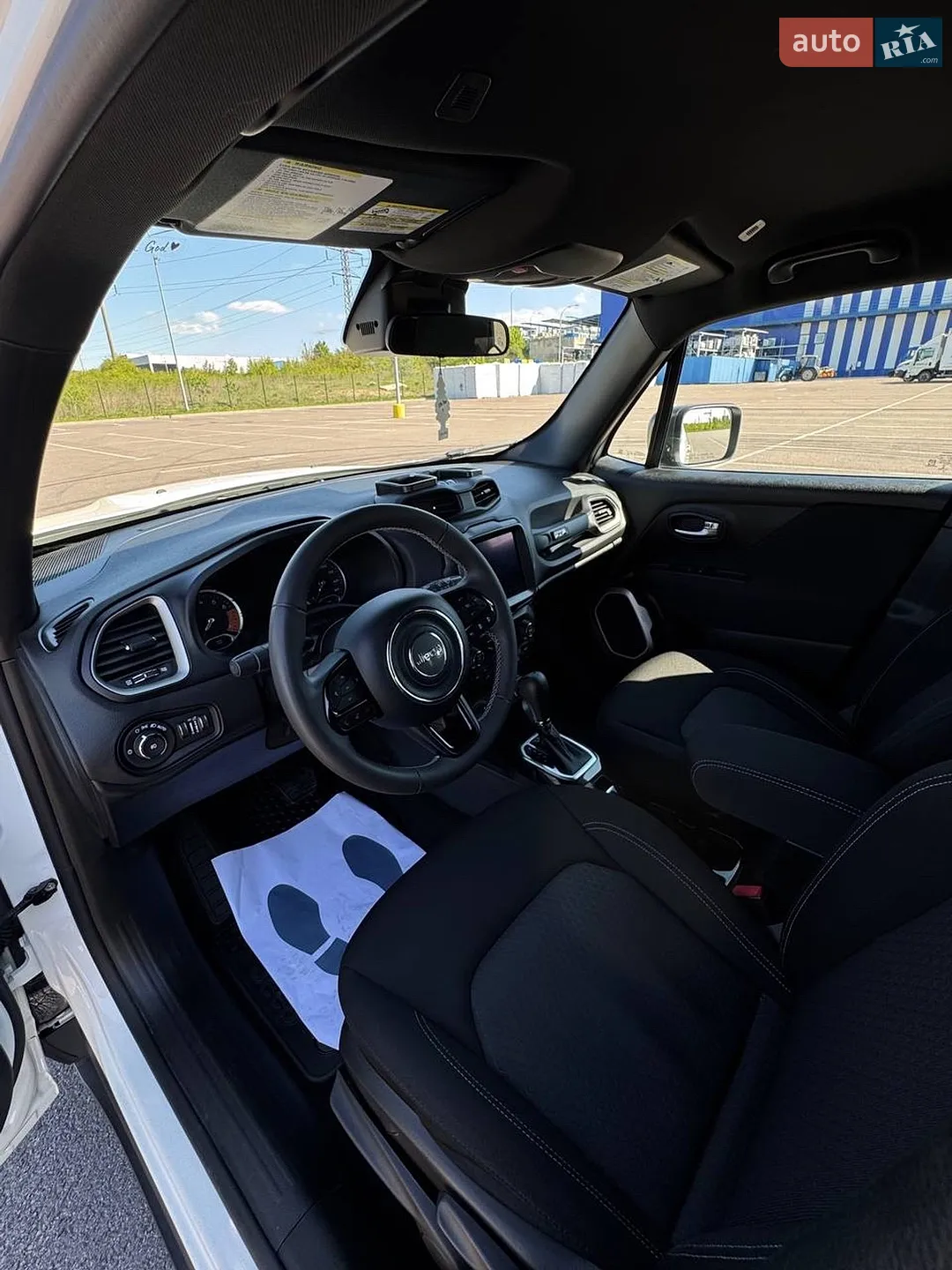 2020 Jeep Renegade - мініатюра 15