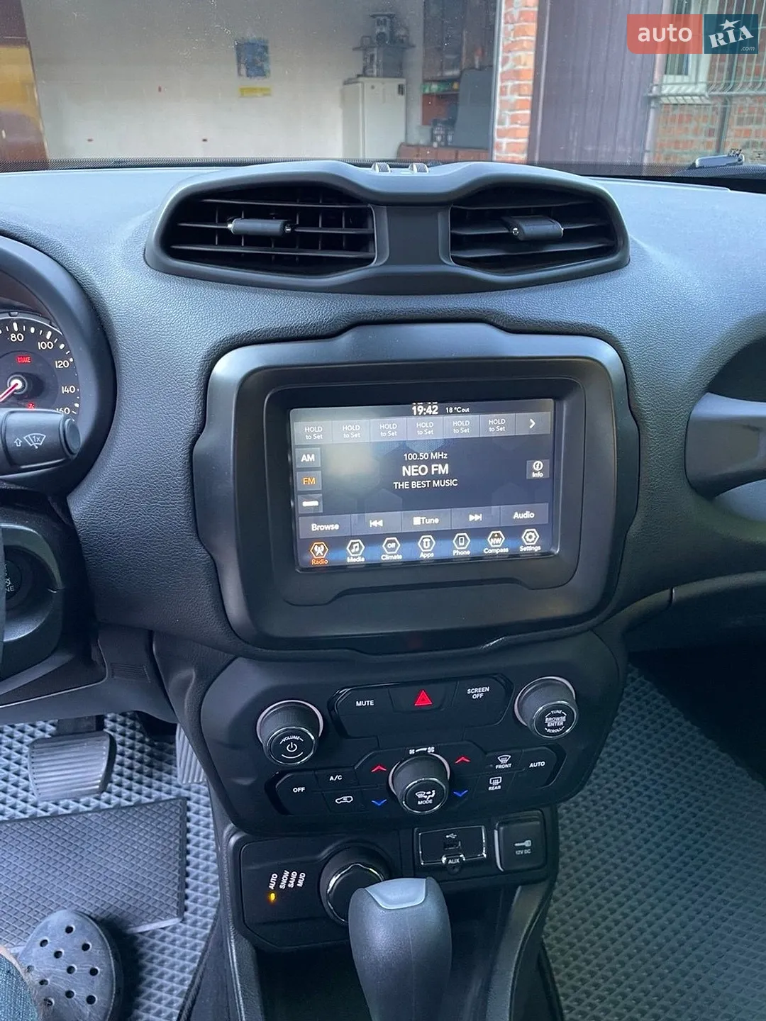 2019 Jeep Renegade - мініатюра 18