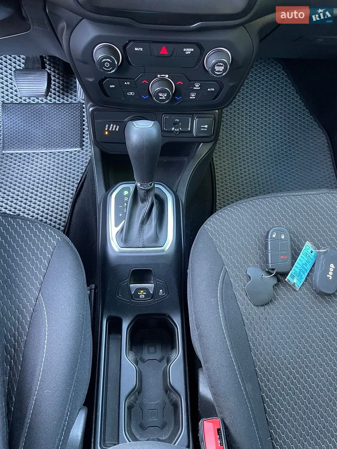 2019 Jeep Renegade - мініатюра 16