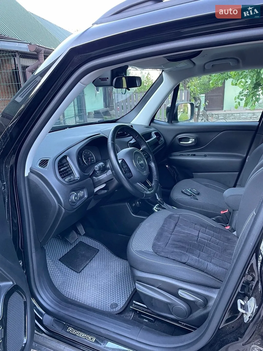 2019 Jeep Renegade - мініатюра 9