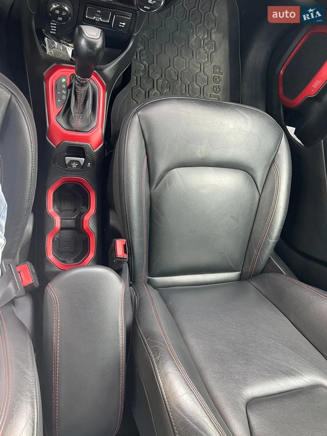 2017 Jeep Renegade - мініатюра 16