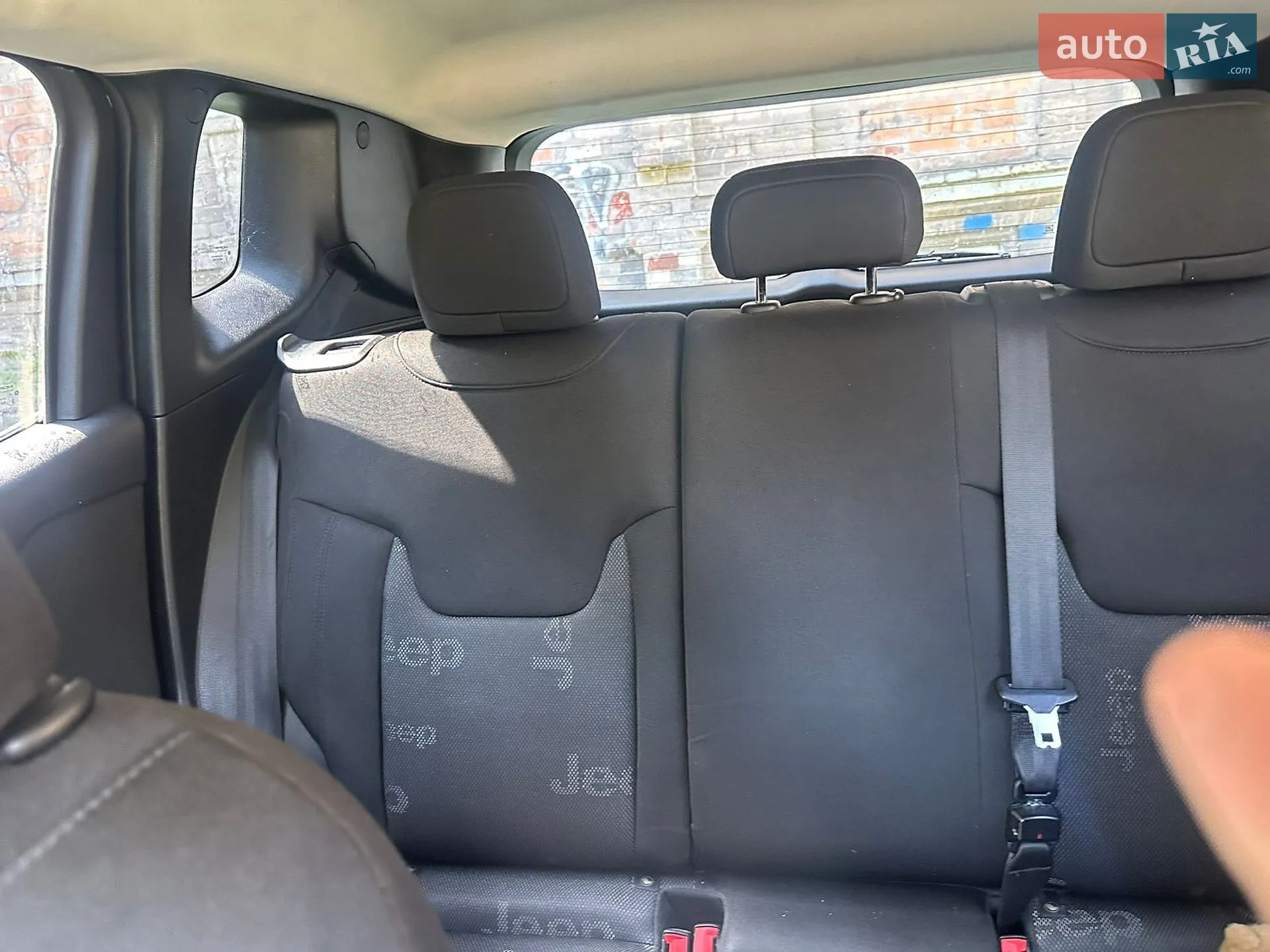 2015 Jeep Renegade - мініатюра 23