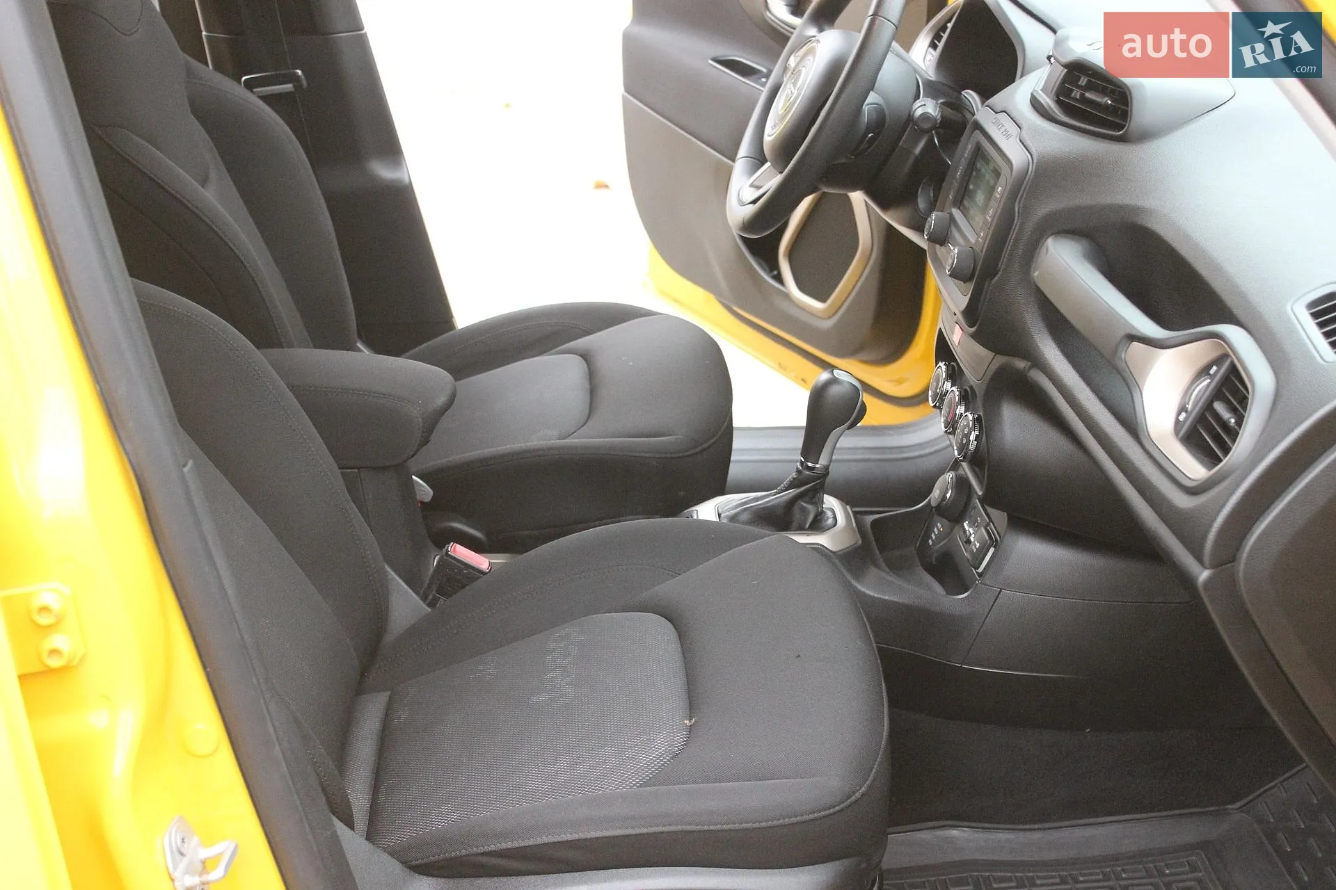 2016 Jeep Renegade - мініатюра 25