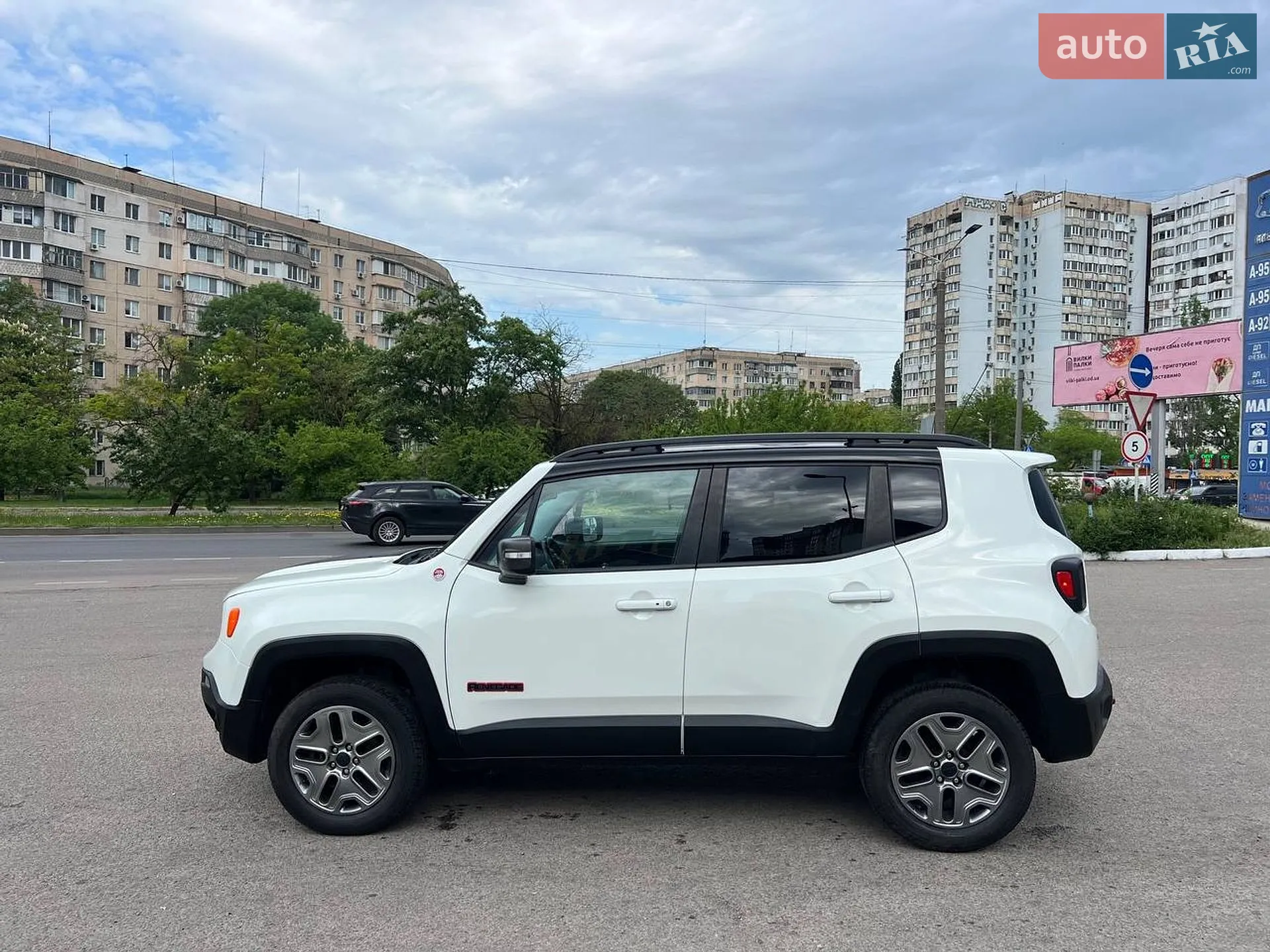 2016 Jeep Renegade - мініатюра 6