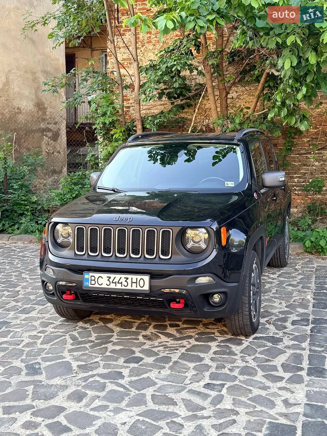 2015 Jeep Renegade - мініатюра 3