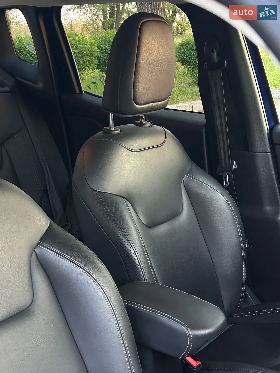 2020 Jeep Renegade - мініатюра 11