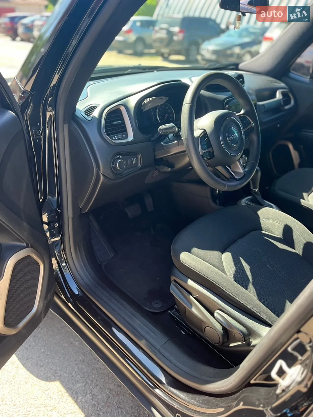 2017 Jeep Renegade - мініатюра 14