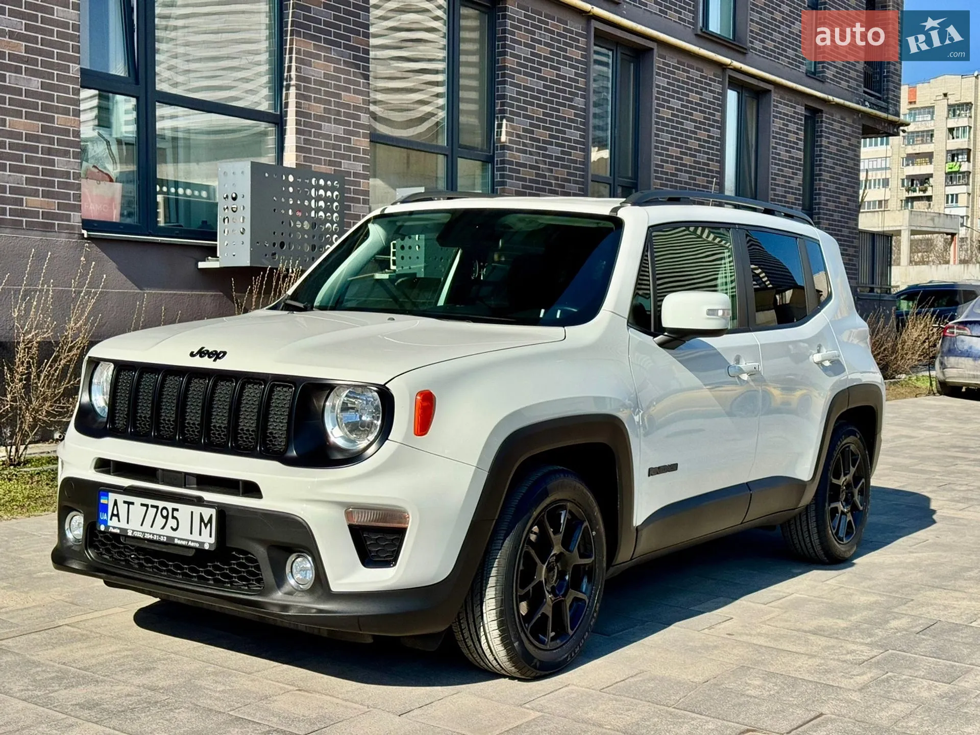 2019 Jeep Renegade - мініатюра 3