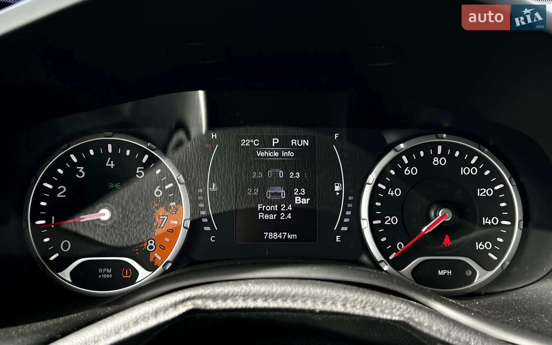 Jeep Renegade 2018 VIN ZACCJBAB6JPH48379 фото оголошення 14 з 22