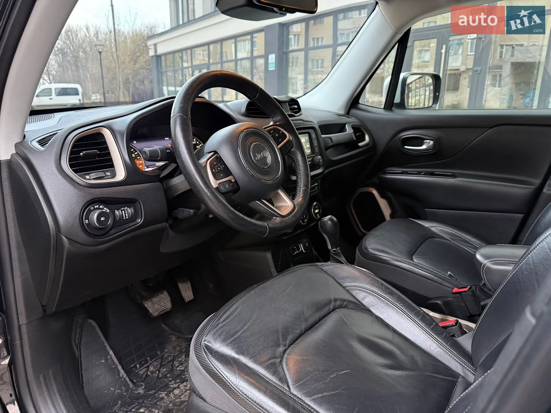 2016 Jeep Renegade - мініатюра 30
