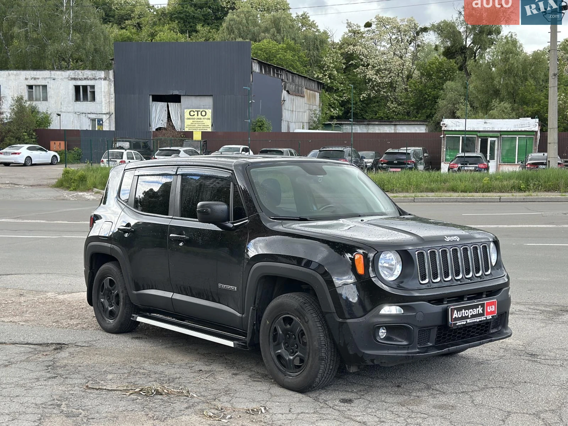 2015 Jeep Renegade - мініатюра 3