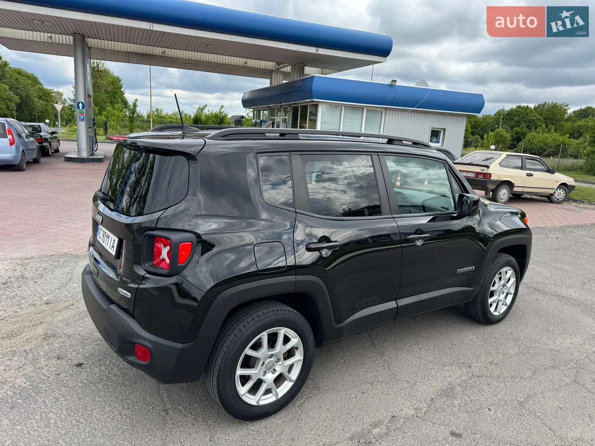 2020 Jeep Renegade - мініатюра 17