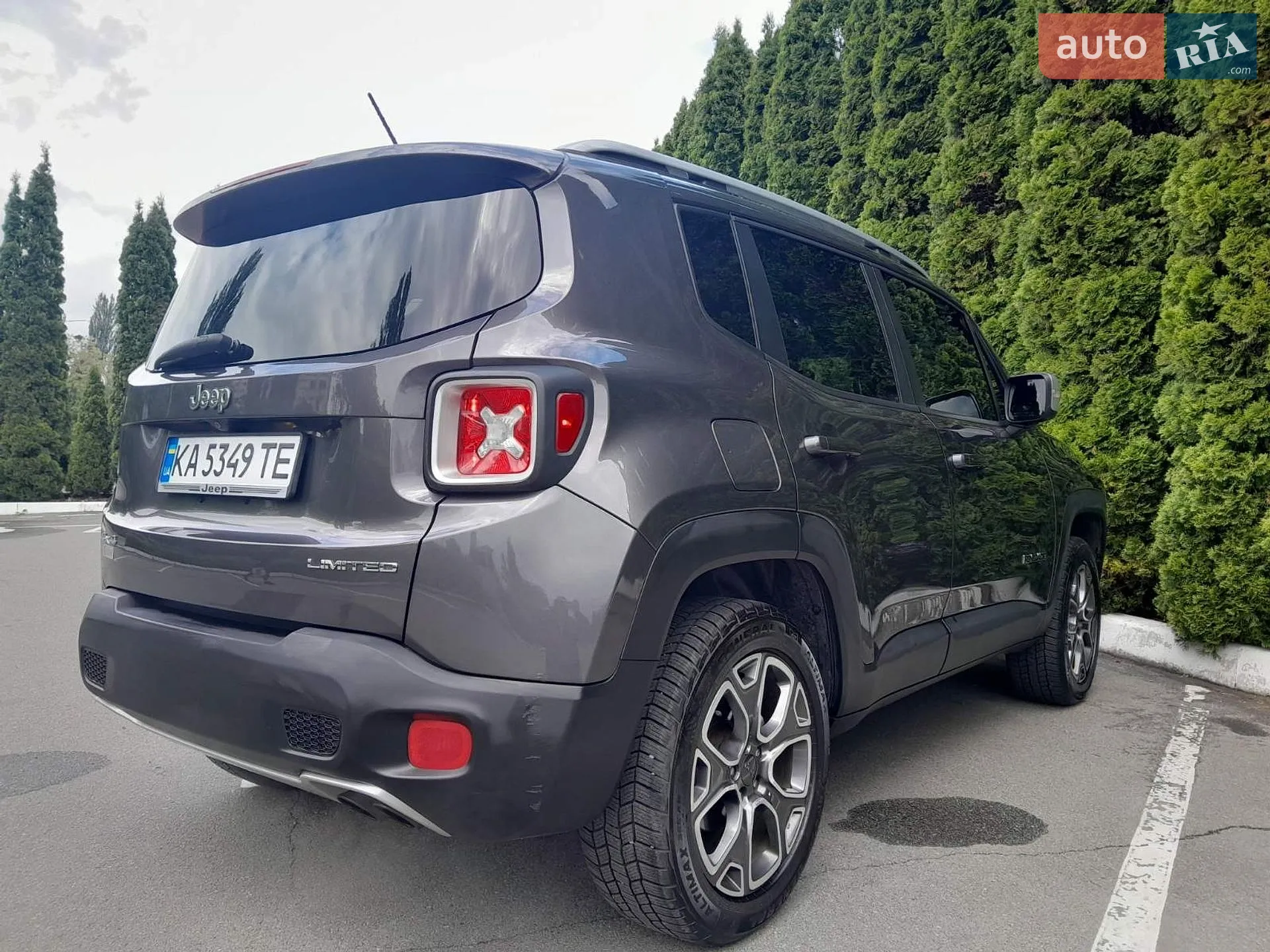 2016 Jeep Renegade - мініатюра 13